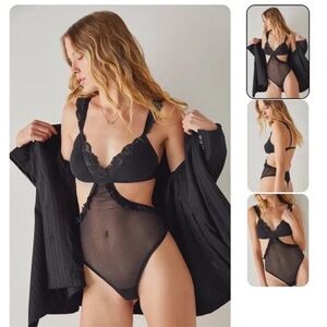 Free People x We are HAH Key To Ur Heart Classic Black Lace Bodysuit Size XS NWT